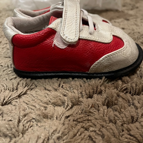 Jack and Lily toddler shoes, size 30-36 month’s - Picture 4 of 6